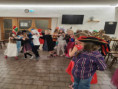 /album/skola-v-prirode-ctvrtek/pohadkovy-karneval-9-jpg/